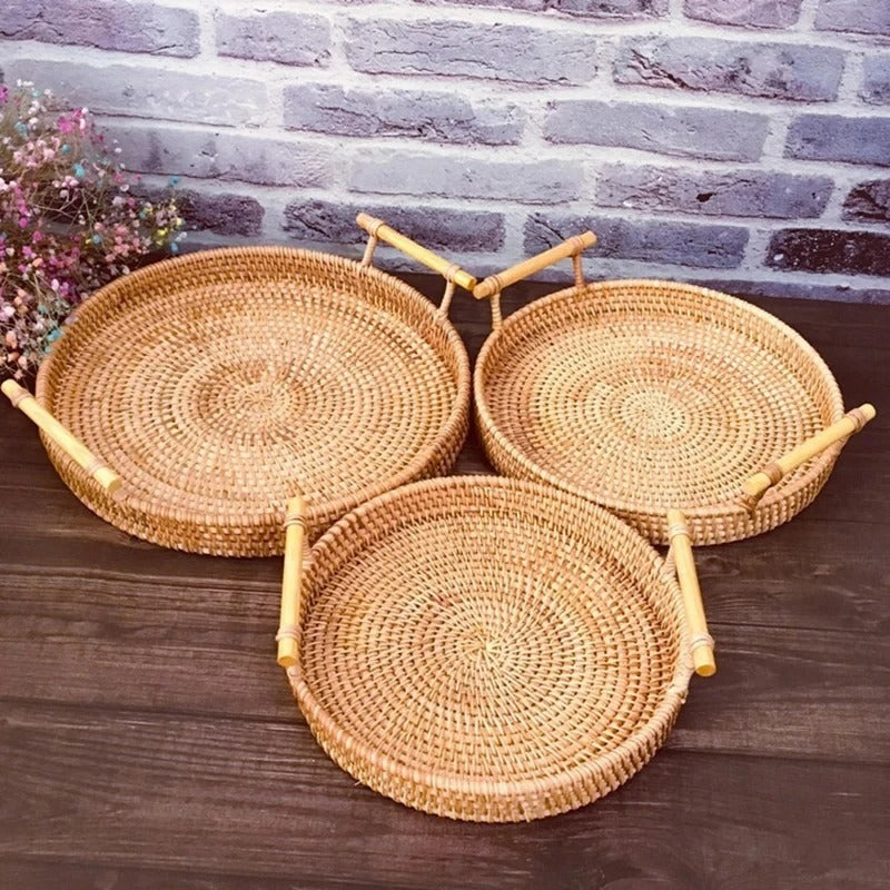 panier de rangement en osier avec fruits